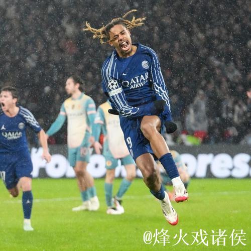 欧冠-马尔基尼奥斯闪电进球巴尔科拉点球不中 巴黎4-0横扫亚特兰大 欧冠-马尔基尼奥斯闪电进球巴尔科拉点球不中 巴黎4-0横扫亚特兰大