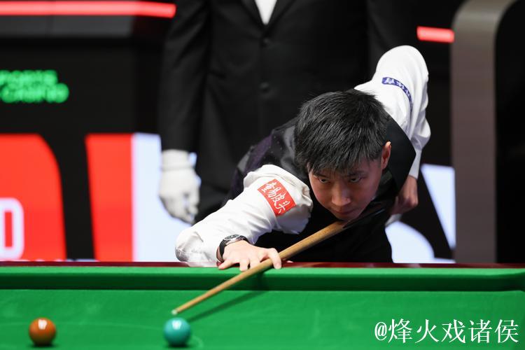 斯诺克国际锦标赛：吴宜泽力克赵心童挺进决赛